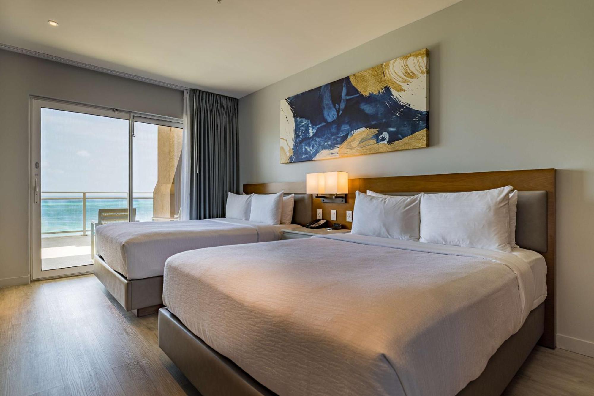 Embassy Suites By Hilton Aruba Beach Resort شاطئ بالم المظهر الخارجي الصورة
